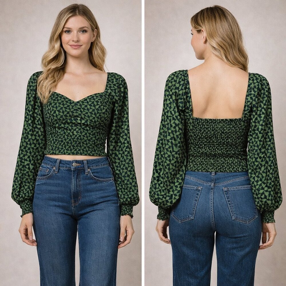 Abercrombie & Fitch blue and navy balloon sleeve crop top size small - Picture 1 of 10